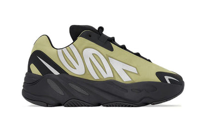 adidas(PS)  Yeezy Boost 700 MNVN Kids 'Resin'