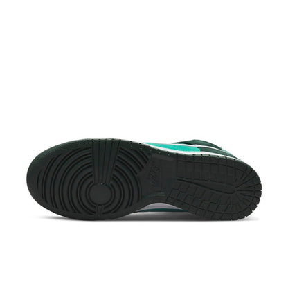 Nike Dunk High SE 'Athletic Club - Pro Green' DJ6152-300