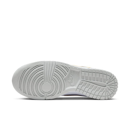 (WMNS) Nike Dunk High 'Pure Platinum Melon Tint' FQ2755-001