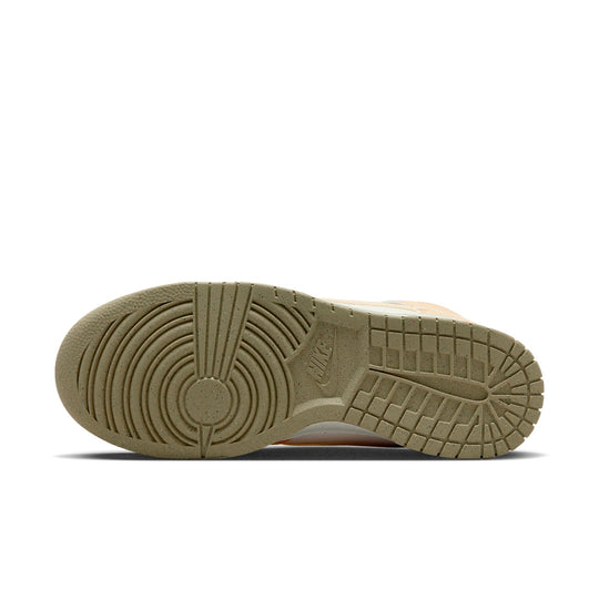 Nike Dunk High SE '85' DO9775-200