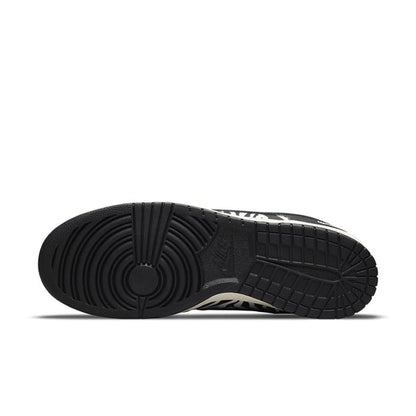 Nike x Quartersnacks SB Dunk Low 'Little Debbies Zebra Cakes' DM3510-001