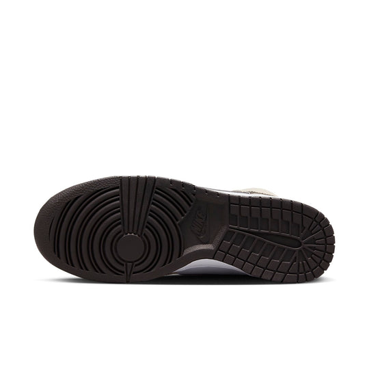 (WMNS) Nike Dunk High 'Sanddrift' FD9874-100