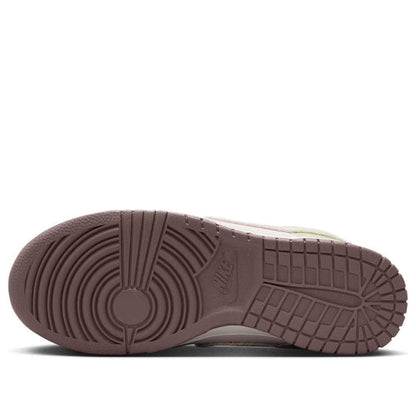 (WMNS) Nike Dunk Low 'Mushroom' IB8876-661