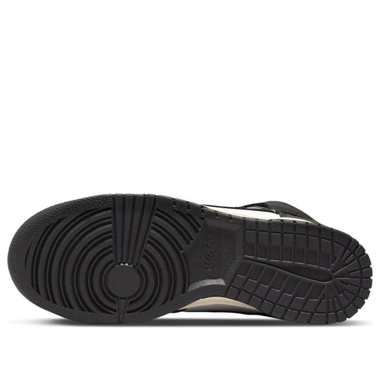 (WMNS) Nike Dunk High 'Vintage Black' DQ8581-100