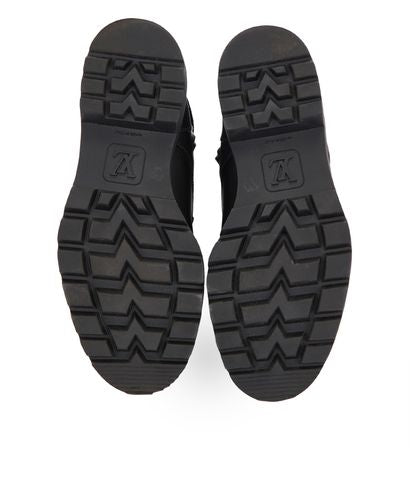 (WMNS) LOUIS VUITTON Territory Flat Ranger Boots 'Black with Silver Logo' 1AAE3W