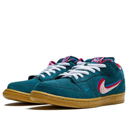 Nike x Parra SB Dunk Low 'Friends and Family' CN4504-300