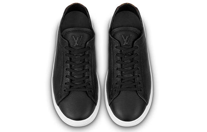 LOUIS VUITTON Resort Sneakers 'Black Leather' 1AA621