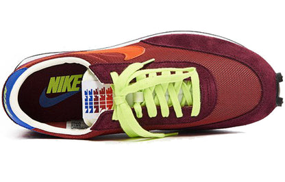 NikeDaybreak SP 'Night Maroon'