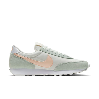 Nike(WMNS)  Daybreak 'Barely Green Crimson Tint'
