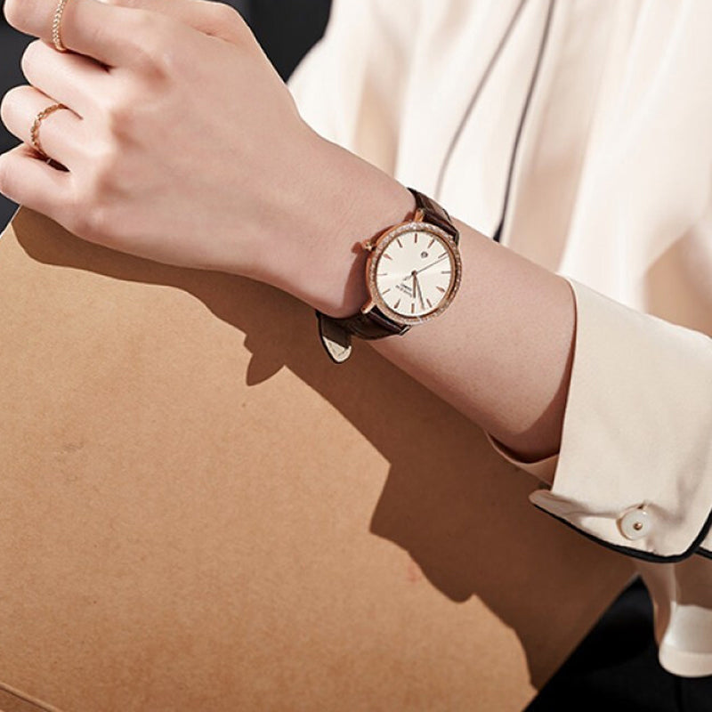 CASIOWaterproof SHEEN Quartz Sapphire Crystal Brown Analog