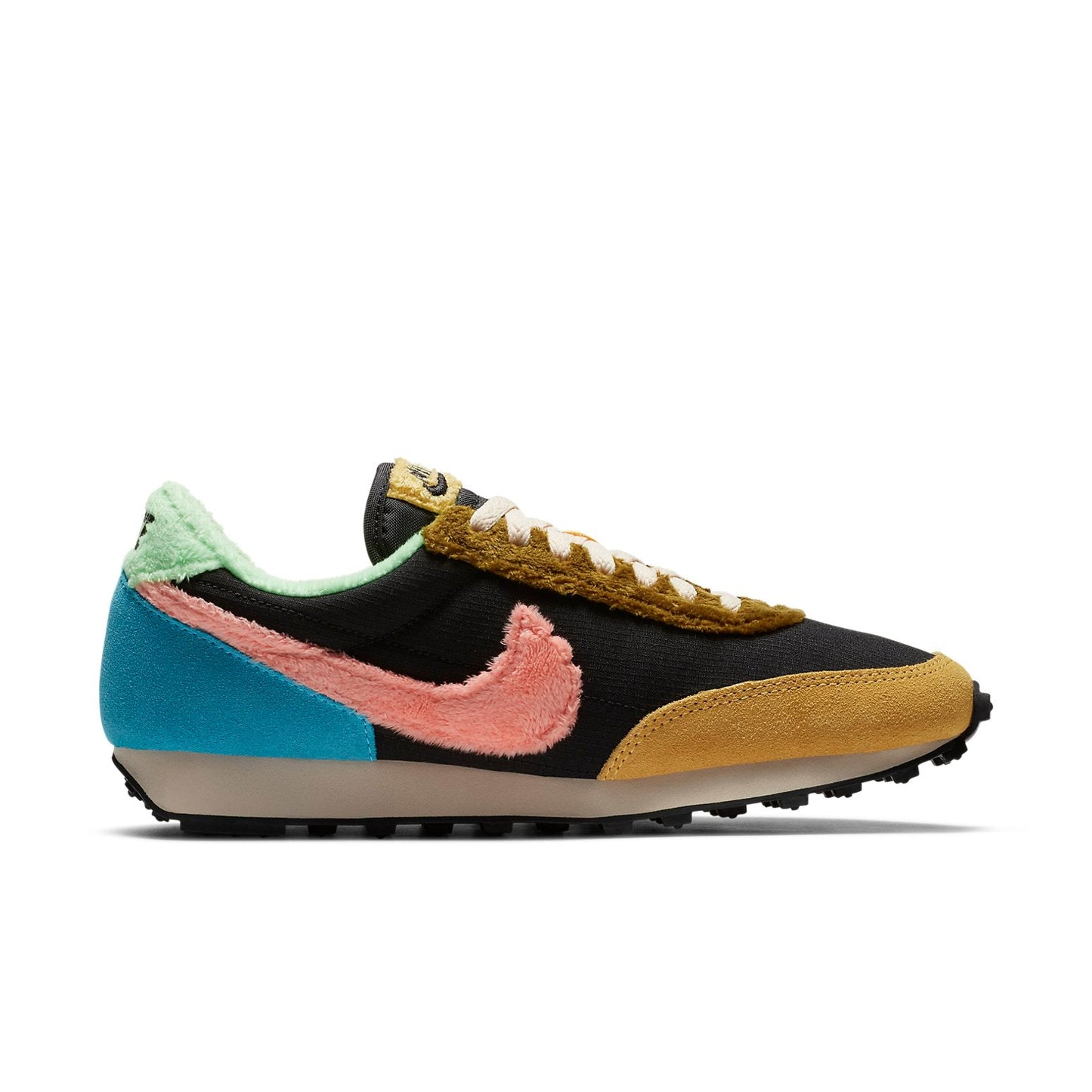 Nike(WMNS)  Daybreak 'Fur Pack - Guava Ice Atomic Pink'