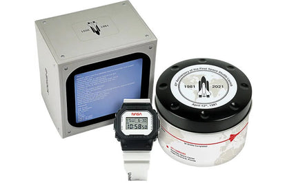 CASIOG-Shock Square 'White Black'