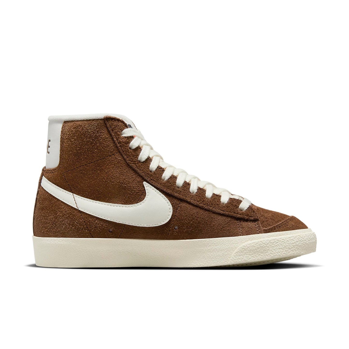 Nike(WMNS)  Blazer Mid '77 Vintage 'Cacao Wow'