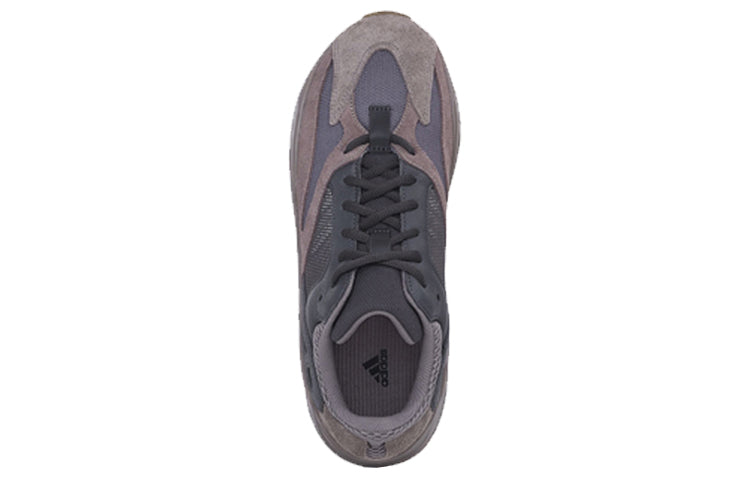 adidasYeezy Boost 700 'Mauve'