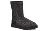 UGG(WMNS)  Classic Short Snow Leopard Fleece Lined Black
