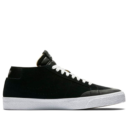 NikeZoom Blazer Chukka XT SB 'Black'