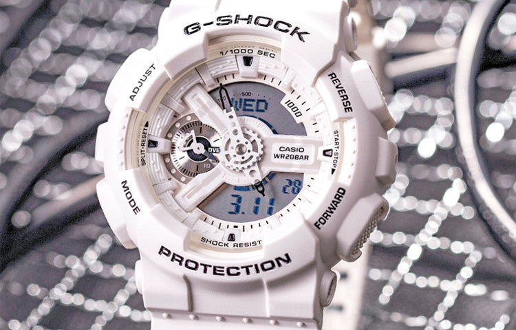 CASIOG-Shock Analog-Digital 'White'