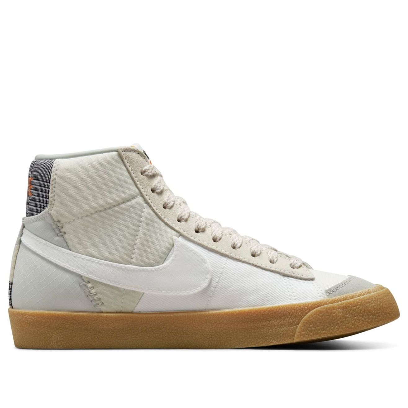 Nike(WMNS)  Blazer Mid '77 LX 'Voodoo - Sail Grey'