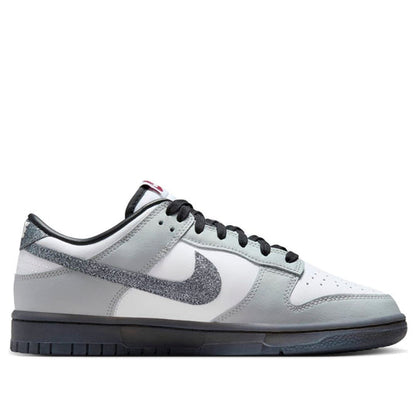 (WMNS) Nike Dunk Low LX 'White Light Smoke Grey' HQ3462-191