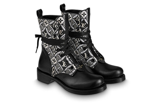 (WMNS) LOUIS VUITTON Metropolis Boots 'Black White Monogram' 1A8DEY
