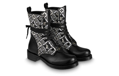 (WMNS) LOUIS VUITTON Metropolis Boots 'Black White Monogram' 1A8DEY