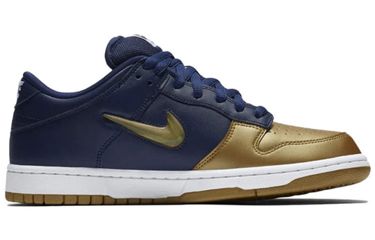 Nike x Supreme SB Dunk Low QS 'Metallic Gold' CK3480-700