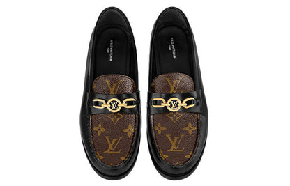 (WMNS) LOUIS VUITTON Chess Flat Loafers 'Black with Brown Monogram' 1ABPLA