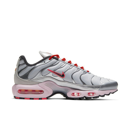 (WMNS) Nike Air Max Plus 'Metallic Silver Bright Crimson' CT2545-001