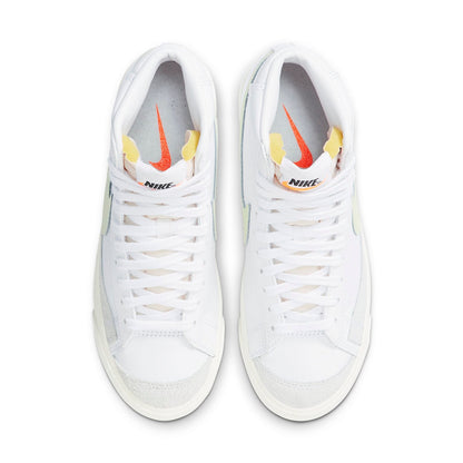 Nike(WMNS)  Blazer Mid '77 'Barely Volt'
