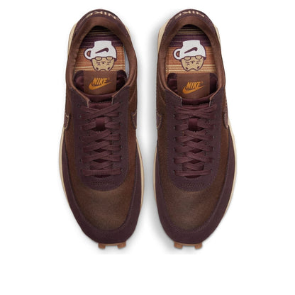 NikeDaybreak 'Dark Coffee'