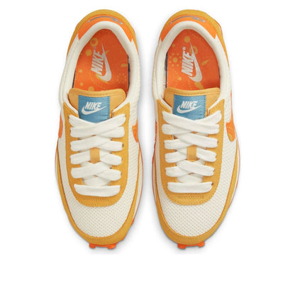 Nike(WMNS)  Daybreak 'Paisley Swoosh - Pale Ivory Magma Orange'