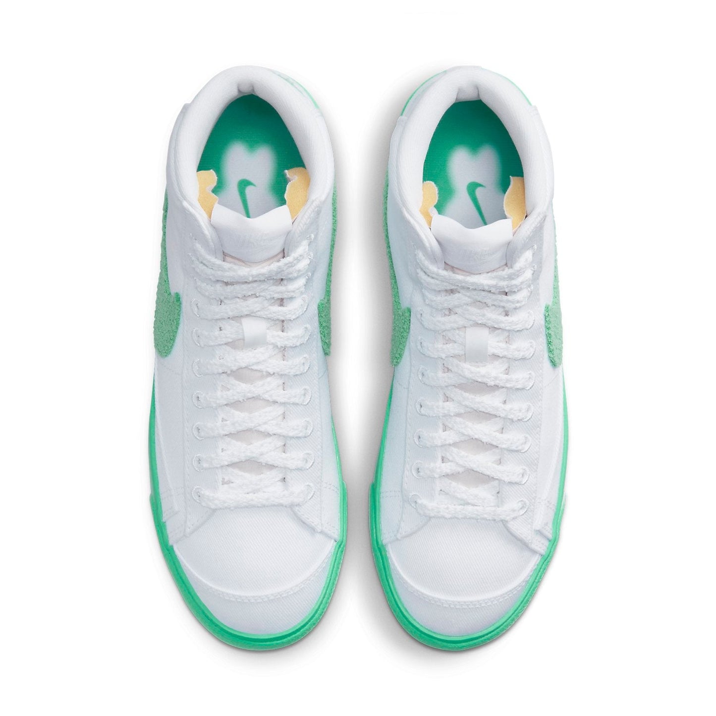 Nike(WMNS)  Blazer Mid '77 'Chenille Swoosh - Green Fade'