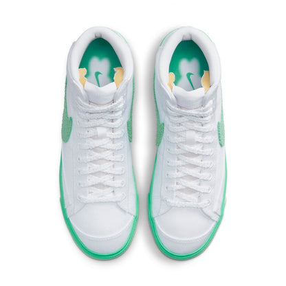 Nike(WMNS)  Blazer Mid '77 'Chenille Swoosh - Green Fade'