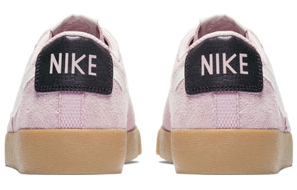 Nike(WMNS)  Blazer Low SD 'Plum Chalk'