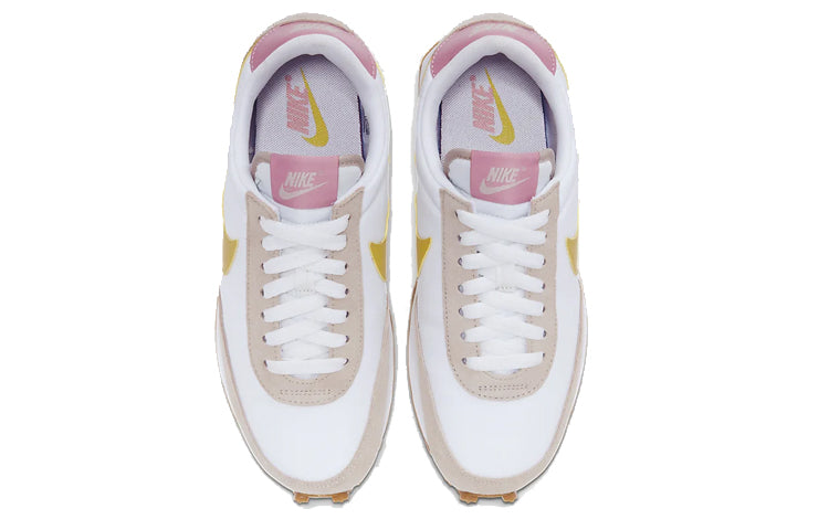 Nike(WMNS)  Daybreak 'Fossil Stone Saffron Quartz'
