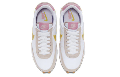 Nike(WMNS)  Daybreak 'Fossil Stone Saffron Quartz'