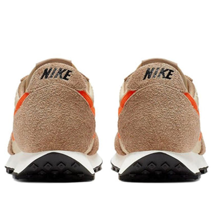 NikeDaybreak SP 'Vegas Gold'