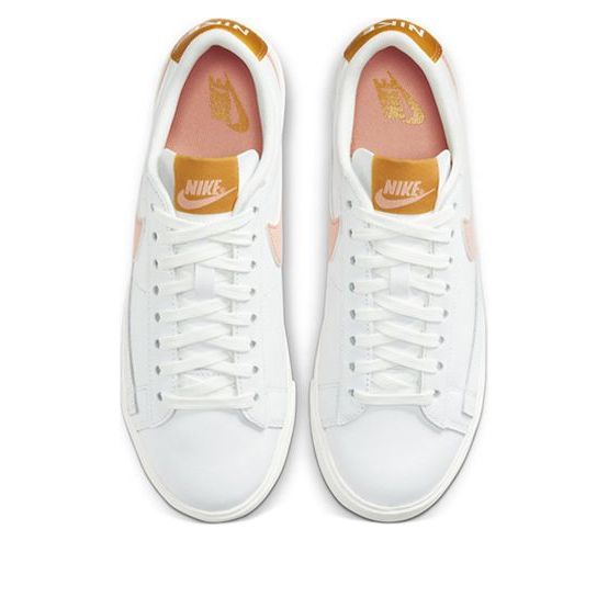 Nike(WMNS)  Blazer Low 'Pink Quartz'