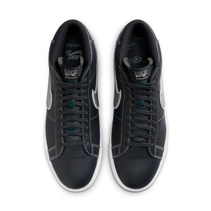 NikeSB Zoom Blazer Mid 'Mason Silva - Dark Obsidian'