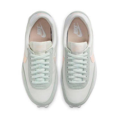 Nike(WMNS)  Daybreak 'Barely Green Crimson Tint'