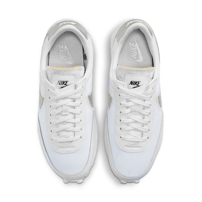 Nike(WMNS)  Daybreak 'White Metallic Silver'