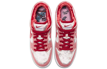 Nike x StrangeLove SB Dunk Low 'Valentine's Day' CT2552-800