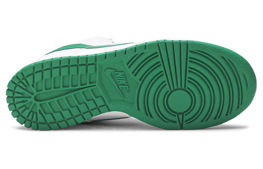 Nike SB Dunk Low Pro 'White Classic Green' 304292-133