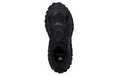 Balenciaga Defender 685613W2RA61000
