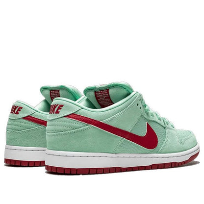 Nike SB Dunk Low Pro 'Mint Red' 304292-360