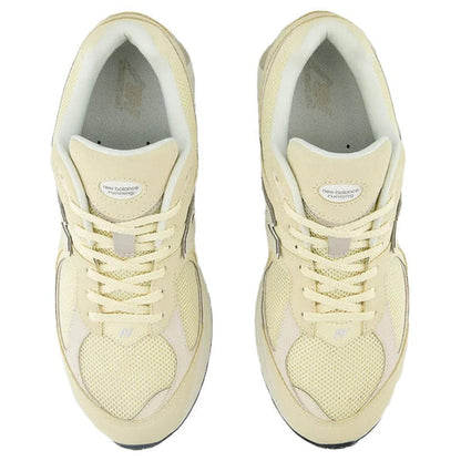 New Balance 2002R 'Beige' M2002RFI