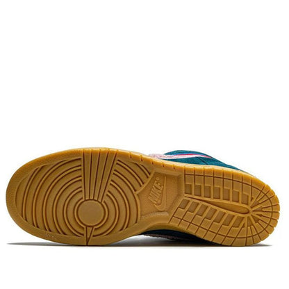Nike x Parra SB Dunk Low 'Friends and Family' CN4504-300