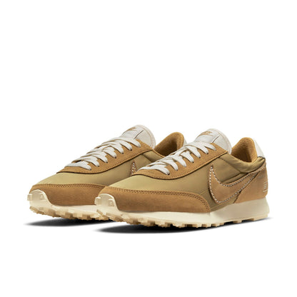 Nike(WMNS)  Daybreak 'Light Tan'