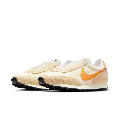 Nike(WMNS)  Daybreak Vintage 'Moslin'