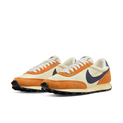 Nike(WMNS)  Daybreak SE 'Coconut Milk Midnight Orange'